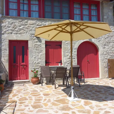 Sweet Red Casa de Férias